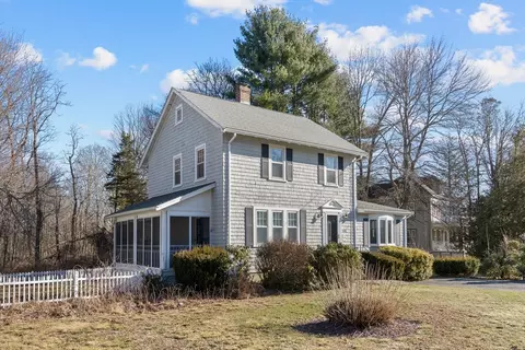 135 High St, Canton, MA 02021 photo 2