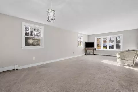 135 High St, Canton, MA 02021 photo 6