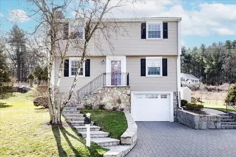 22 Bernard Rd, Woburn, MA 01801