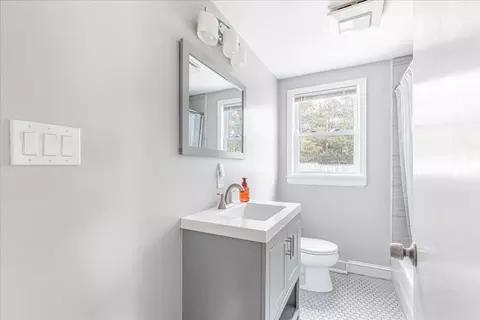 299 Cotuit Rd, Mashpee, MA 02649 photo 18