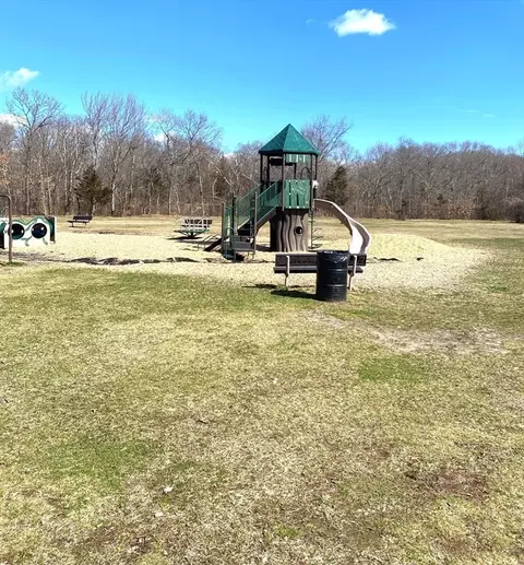 1 Bradley Woods Dr, Hingham, MA 02043 photo 22