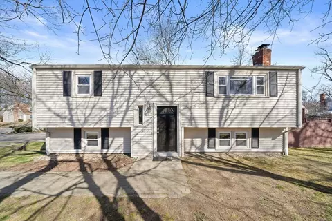 1 Bradley Woods Dr, Hingham, MA 02043 photo 18