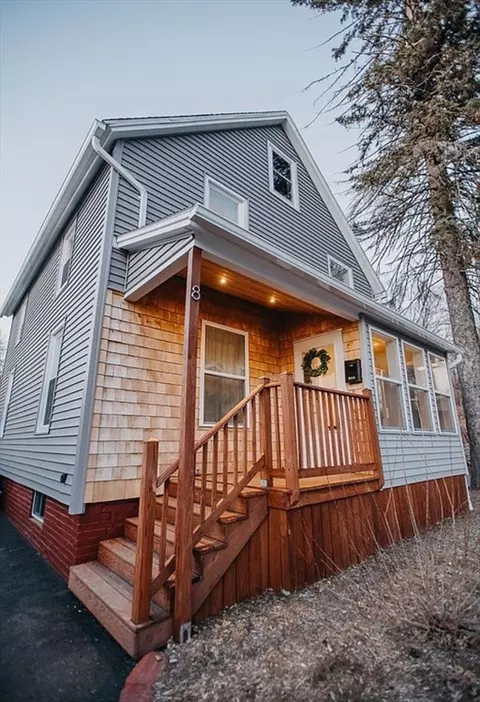 8 Ralph Ave, South Hadley, MA 01075