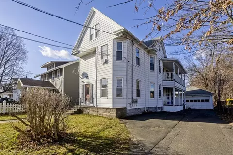 53 Westfield Rd, Holyoke, MA 01040