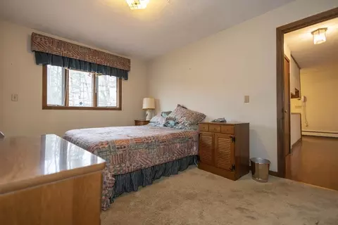 10 Nancy Rd, Natick, MA 01760 photo 12