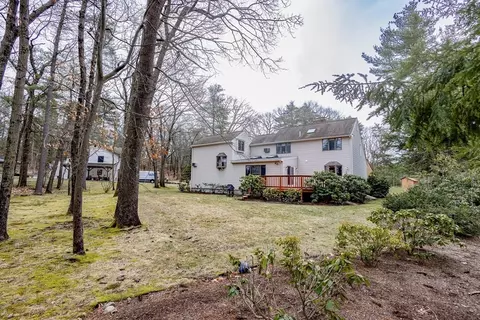 10 Nancy Rd, Natick, MA 01760 photo 4