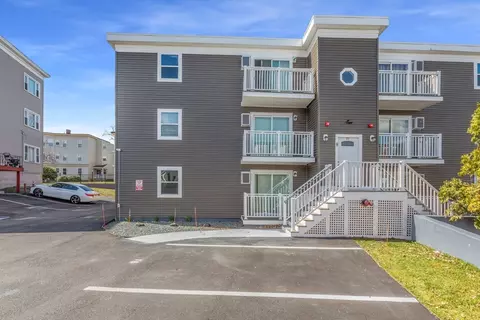 8 Lafayette Park #7, Lynn, MA 01902