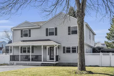 2 Jones Ave, Wilmington, MA 01887