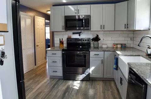 Kitchen - 1 Mann St, Blackstone, MA 01504 photo 1 of 3