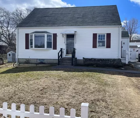 1 Mann St, Blackstone, MA 01504
