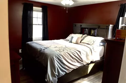 Bedroom - 1 Mann St, Blackstone, MA 01504 photo 1 of 4