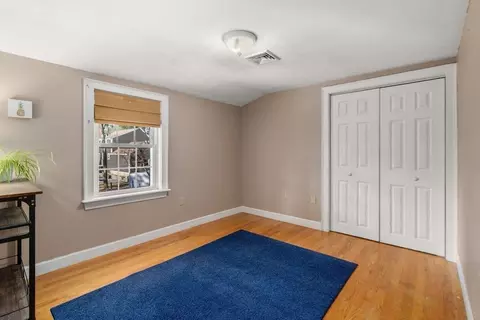 93 Pine St, Walpole, MA 02081 photo 18
