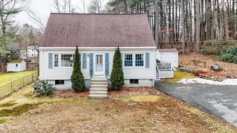 9 Harvard Rd, Billerica, MA 01821