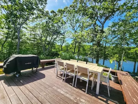 2 Mill Pond Cir, Bourne, MA 02532 photo 2