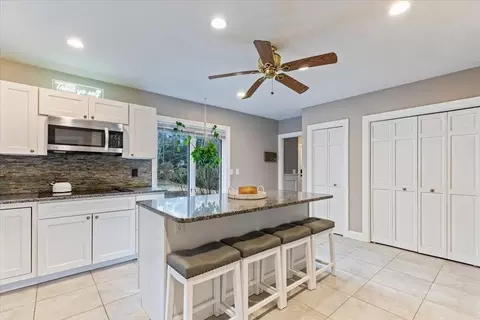 2 Mill Pond Cir, Bourne, MA 02532 photo 8