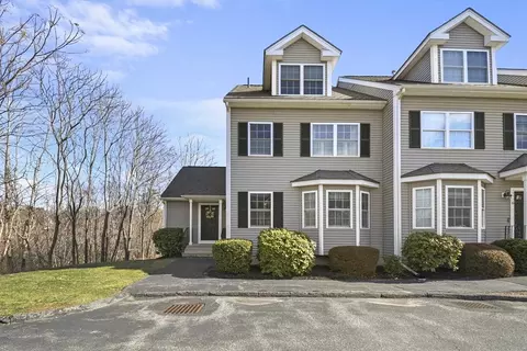 14 Sprucewood Ln #14, Worcester, MA 01606