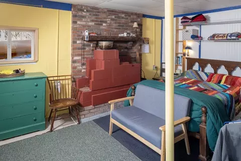 Bedroom - 23 Rose Point Ave, Wareham, MA 02576 photo 1 of 1
