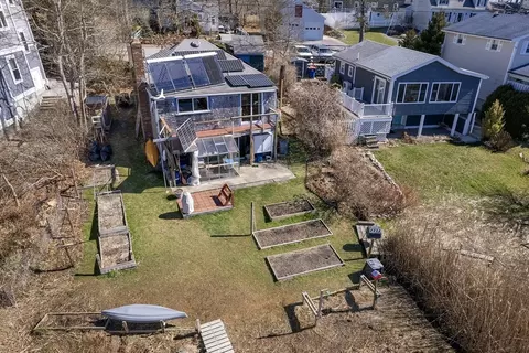 Exterior - 23 Rose Point Ave, Wareham, MA 02576 photo 3 of 4