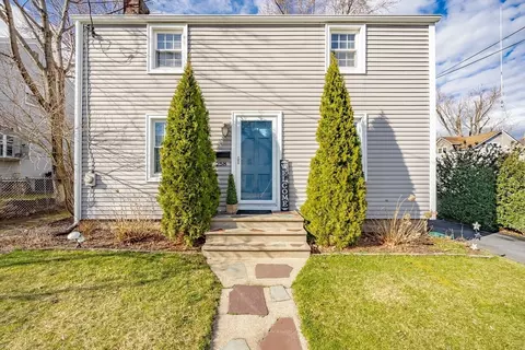 Exterior - 258 Ashley St, West Springfield, MA 01089 photo 3 of 11