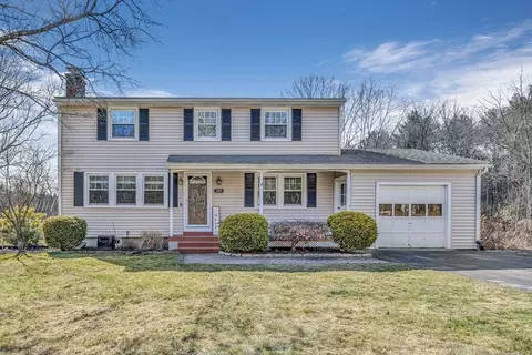 188 Cross St, Boylston, MA 01505