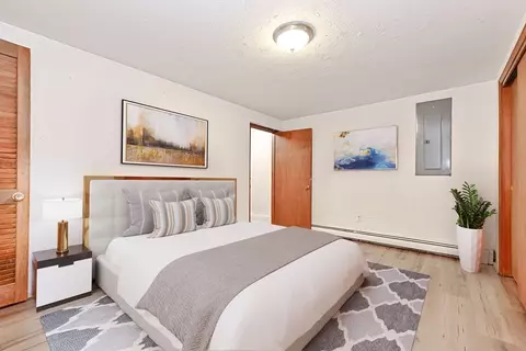 Bedroom - 229 Lake Ave, Wareham, MA 02538 photo 4 of 4