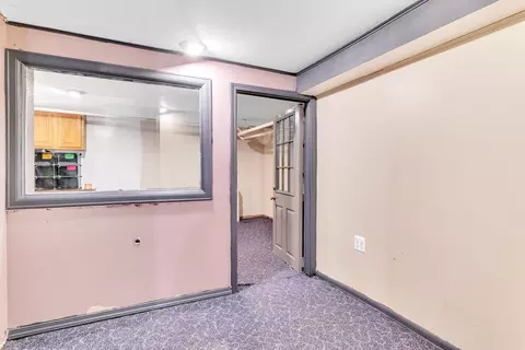 164 Phoenix Ter, Springfield, MA 01104 photo 33