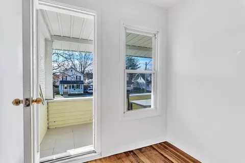 164 Phoenix Ter, Springfield, MA 01104 photo 21