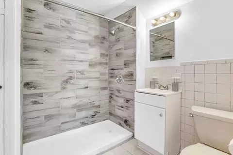 164 Phoenix Ter, Springfield, MA 01104 photo 29
