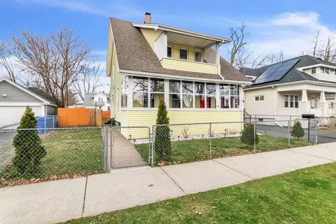 164 Phoenix Ter, Springfield, MA 01104
