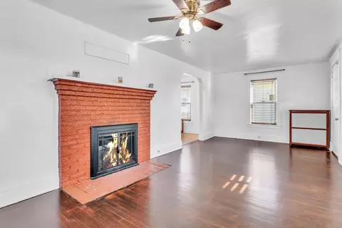 164 Phoenix Ter, Springfield, MA 01104 photo 4