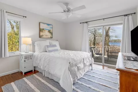 Bedroom - 13 Sand Dollar Ln, Mashpee, MA 02649 photo 1 of 9