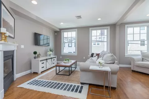 60 Sullivan St #2, Charlestown, MA 02129