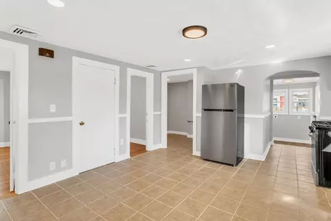 16 Fordham St, Springfield, MA 01104 photo 13