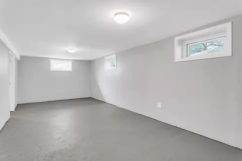 16 Fordham St, Springfield, MA 01104 photo 31