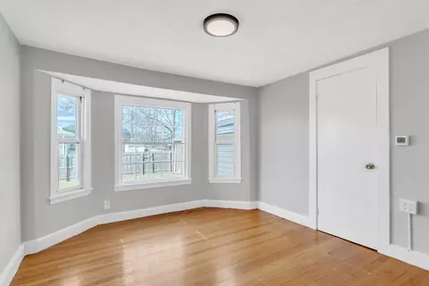 16 Fordham St, Springfield, MA 01104 photo 23
