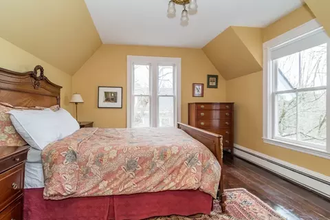 Bedroom - 76 Crest Rd, Wellesley, MA 02482 photo 4 of 4