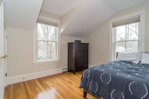 Bedroom - 76 Crest Rd, Wellesley, MA 02482 photo 1 of 4