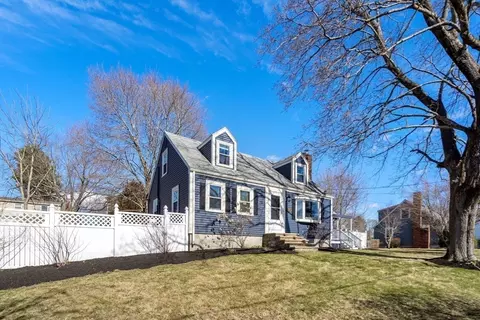 77 Broad St, Walpole, MA 02081 photo 4