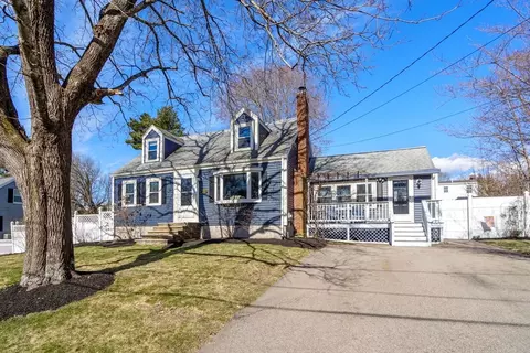 77 Broad St, Walpole, MA 02081