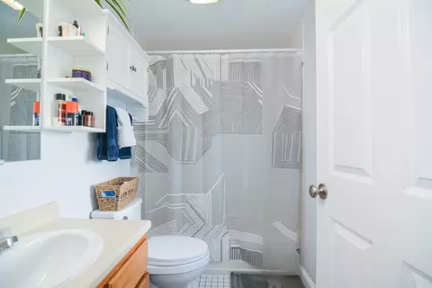 346 E St #2, Boston, MA 02127 photo 12
