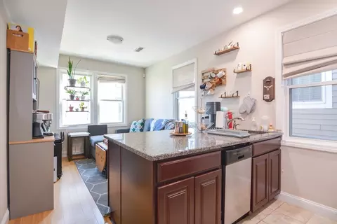 346 E St #2, Boston, MA 02127 photo 5