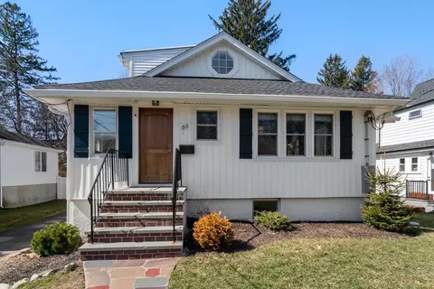 Exterior - 69 Henderson St, Needham, MA 02492 photo 2 of 5