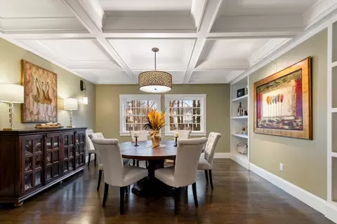 Dining - 245 Summer Ave, Reading, MA 01867 photo 2 of 3