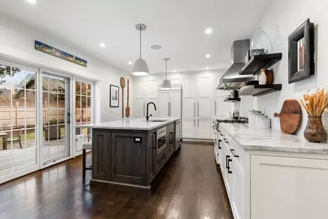 Kitchen - 245 Summer Ave, Reading, MA 01867 photo 1 of 3