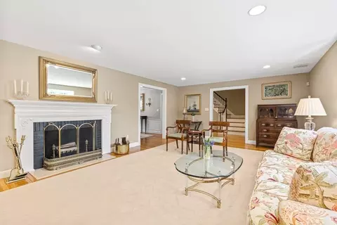 Living - 359 Grove St, Needham, MA 02492 photo 5 of 6
