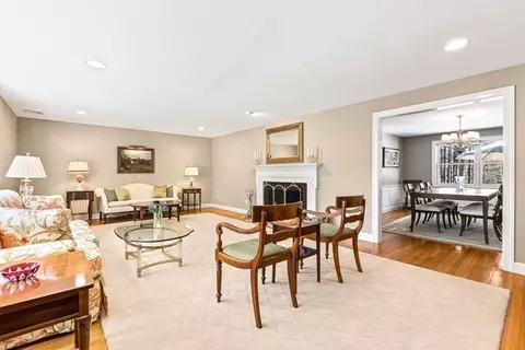 Living - 359 Grove St, Needham, MA 02492 photo 4 of 6
