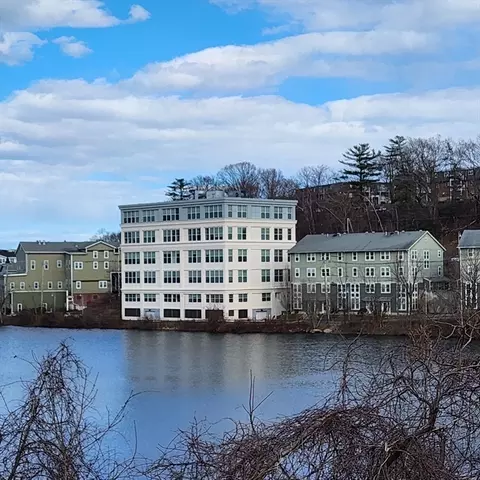 7 Lepage Ln #7, Gloucester, MA 01930
