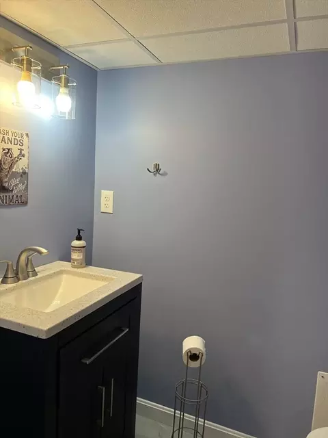 4 Booth Rd, Methuen, MA 01844 photo 23