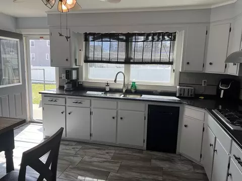 4 Booth Rd, Methuen, MA 01844 photo 9