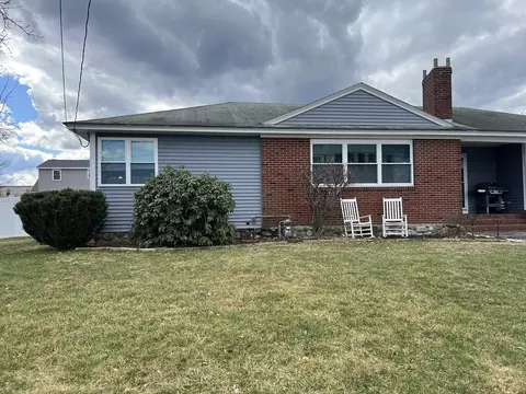 4 Booth Rd, Methuen, MA 01844 photo 3